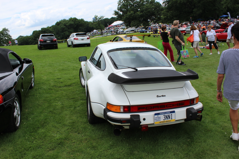 (Porsche 911 slantnose)